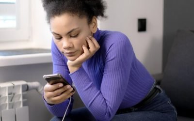 Should we be Exposing Ourselves to Traumatic Information in the News and Social Media?